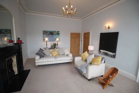 3, 17 Scotland Street - Photo 2