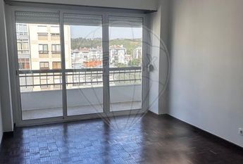 Apartamento T3 em Lisboa