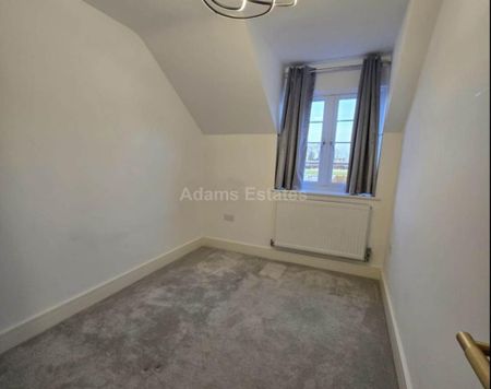 3 bedroom link detached house to rent - Photo 2