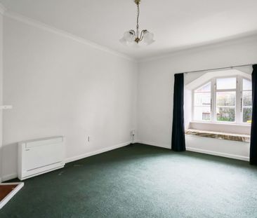 Woburn Art Deco Apartment - Photo 3