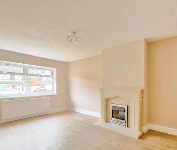 2 bedroom semi-detached bungalow to rent - Photo 4