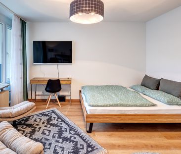 Neu renovierte 1-Zimmer Wohnung mit modernem Bad - Photo 1