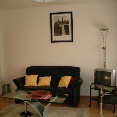 Gemütliche 1.5- Zimmerwohnung am Brausebad - Photo 3