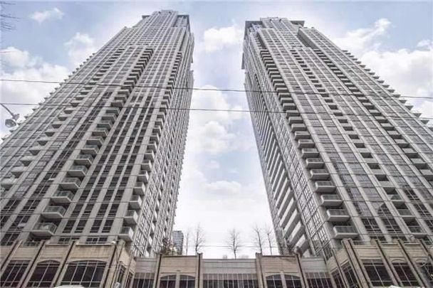 For Lease - 763 Bay Street Unit# 1511, Toronto, Ontario - Photo 1
