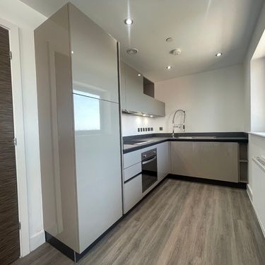 Property For Let - 49 Hurst Street - Photo 1