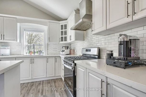 For Lease - 34 NAPIER Street, Vaughan, Ontario - Photo 1