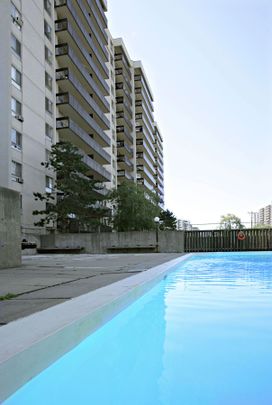 For Lease - 6200 Bathurst Street Unit# 312, Toronto, Ontario - Photo 1