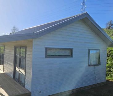 Elegant Country Living near Auckland - Photo 5