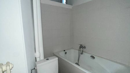 APPARTEMENT RENOVE - F3 - CUISINE EQUIPEE BALCON - METZ SABLON - Photo 4