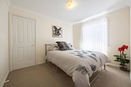 Renovated Four Bedroom Home with Pool - Photo 5