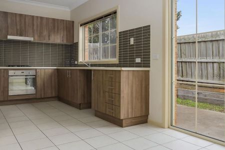 8A Melton Close, Werribee. - Photo 4