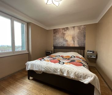 Location Appartement 4 pièces 70m² BARAQUEVILLE 12160 - Photo 5