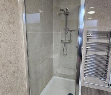 2 bedroom terraced house to rent - Photo 6