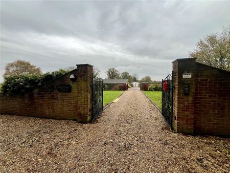 1 bedroom parking to rent - Photo 3