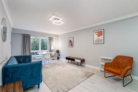 The Oaks, Herbert Park Lane, Ballsbridge, Dublin 4 - Photo 3