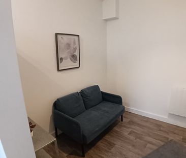 1 Bed Flat, Melfort Road, CR7 - Photo 5