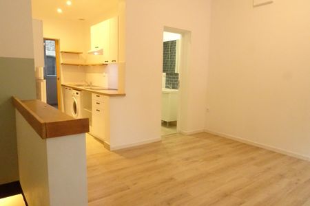 Location Appartement 2 pièces 46m² TOURNON SUR RHONE 07300 - Photo 2
