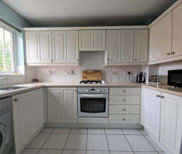 2 bedroom semi-detached house to rent - Photo 4