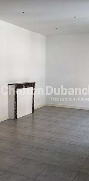 Location Appartement 3 pièces 57m² - Photo 1