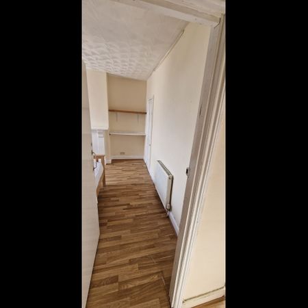 Room in a Shared House, Newton St, BS5 - Photo 4