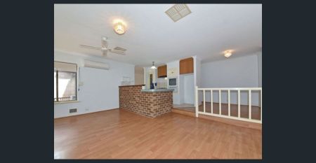 Charming Edgewater Rental at Unbeatable Price! - Photo 3