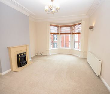 2 bed flat to rent in St. Vincent Street, South Shields, NE33 - Photo 4