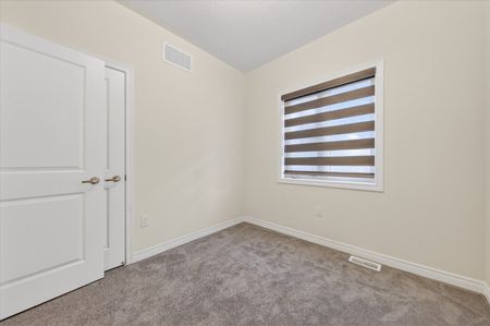 For Lease - 2956 Peter Matthews Drive, Pickering, Ontario - Photo 4