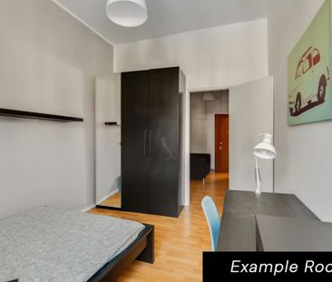 Corso di Porta Romana, Milan, Lombardy 20122 - Photo 1