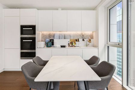 A 2 bed furnished flat close to the Southbank and Waterloo Station. - Photo 5
