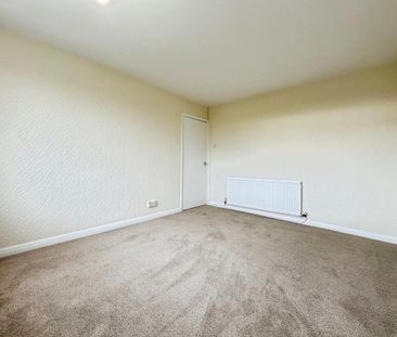 2 bedroom bungalow to rent - Photo 2
