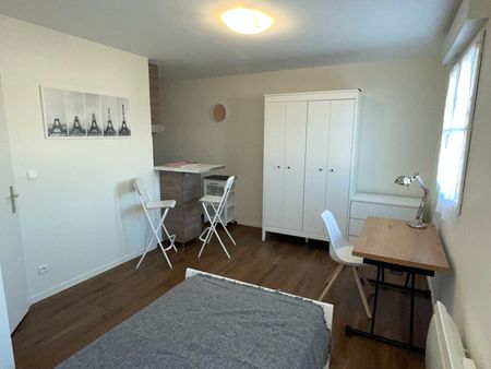 Appartement meublé Osny 1 pièce(s) 23.52 m2 - - Photo 4