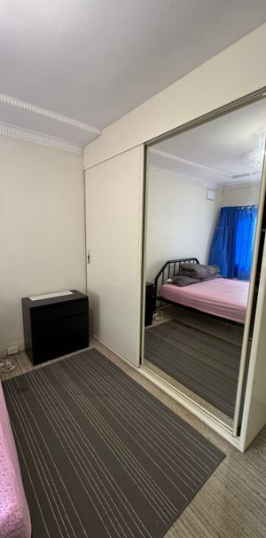 Kingsford - Photo 1