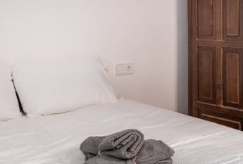 granada, Andalusia 18001