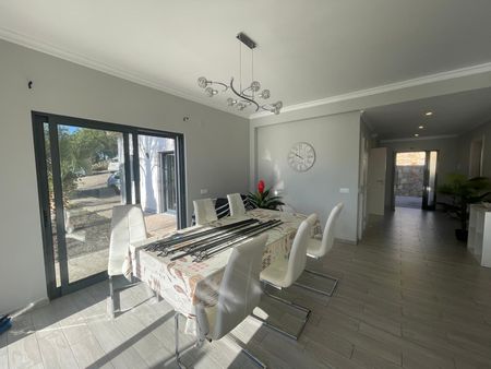 TH2023439 - Modern three bedroom - Foto 4