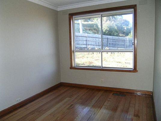 Charming Family Home - Photo 1