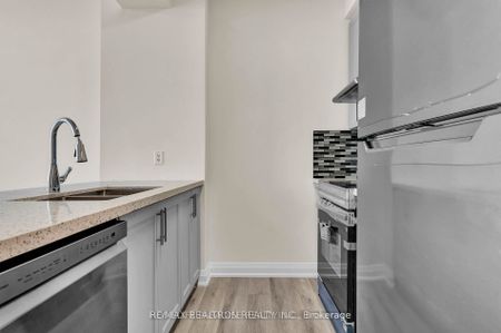 For Lease - 151 Village Green Square Unit# Ph09, Toronto, Ontario - Photo 3