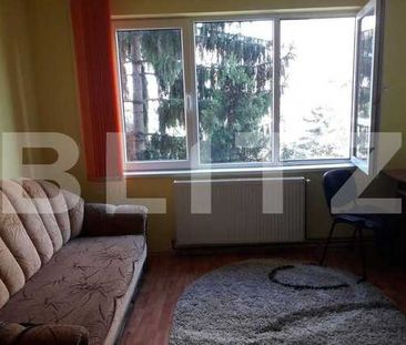 Garsoniera, mobilata si utilata complet, centrala proprie, zona Piata Hermes - Photo 3