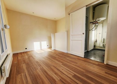 Location Appartement 2 pièces 26m² - Photo 4