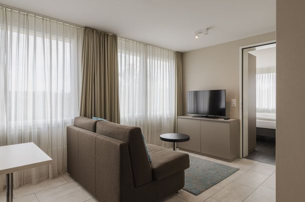 Business Plus Suite Glattbrugg, Aufenthalt 30 bis 89 Nächte - Photo 1