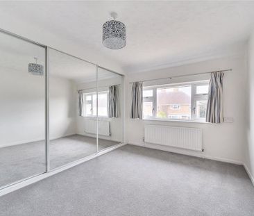 4 bedroom semi-detached house to rent - Photo 2