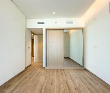 Smart Home | Spacious Apartment | Large Balcony - Photo 6