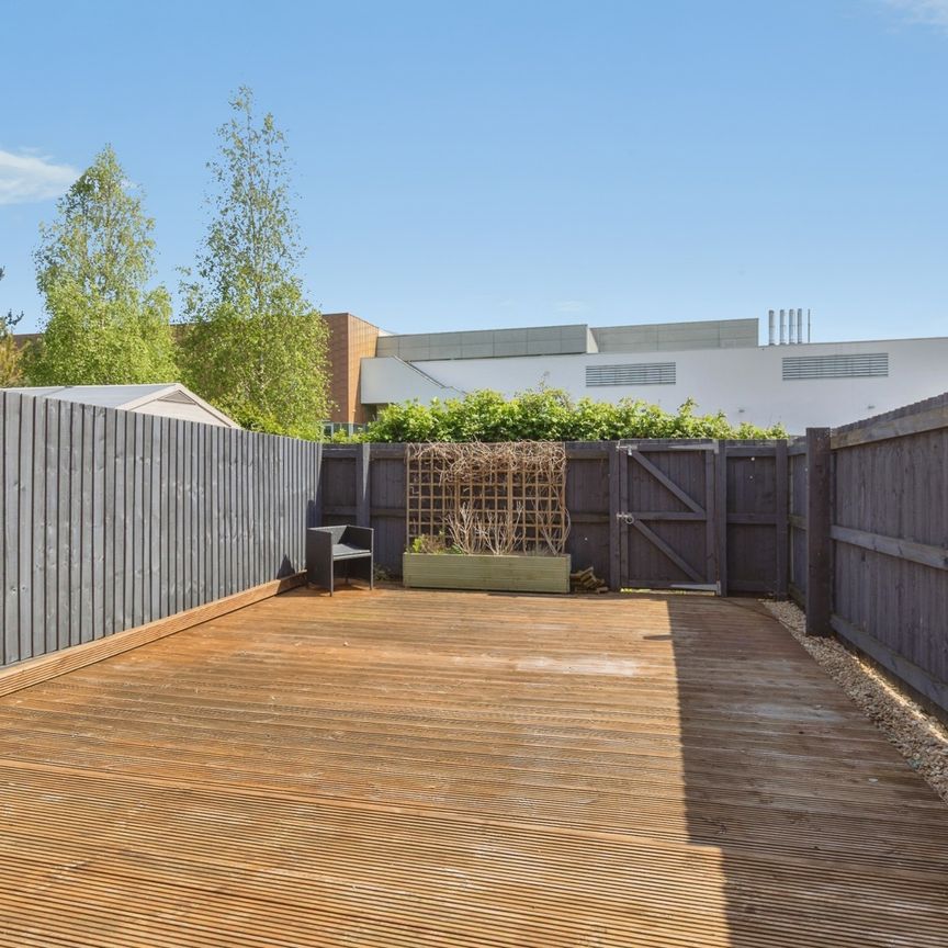 2 bedroom house to rent - Photo 1
