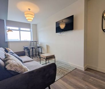 To Let – Coronation Walk, Southport Town Centre – One Bedroom Apart... - Photo 1