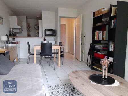 Location Appartement 2 pièces 40m² BORDEAUX 33000 - Photo 2