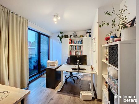 Hoekappartement met uitstekende afwerking - Photo 2