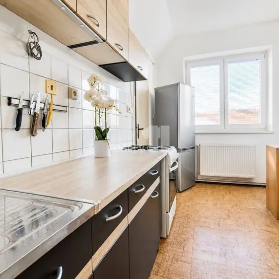 Pronájem bytu 3+1 po částečné rekonstrukci, 101 m - Photo 1