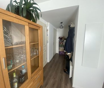 Location Appartement 2 pièces 46m² MARCQ EN BAROEUL 59700 - Photo 5