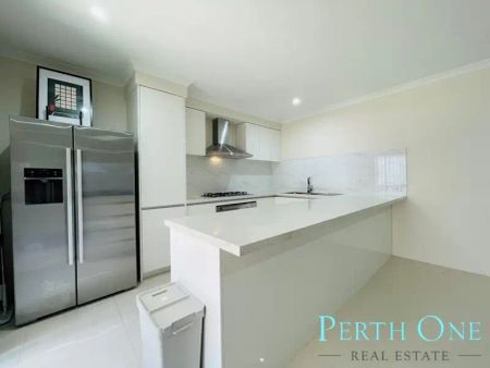 2/70 Briggs Street, Cockburn Central WA 6164 - Photo 5