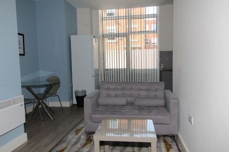 Winckley Square, Flat 04, PRESTON, Lancashire PR1 3JQ - Photo 3