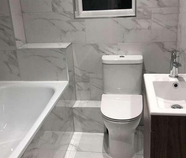 Rockall Court, Slough, SL3 - Photo 3